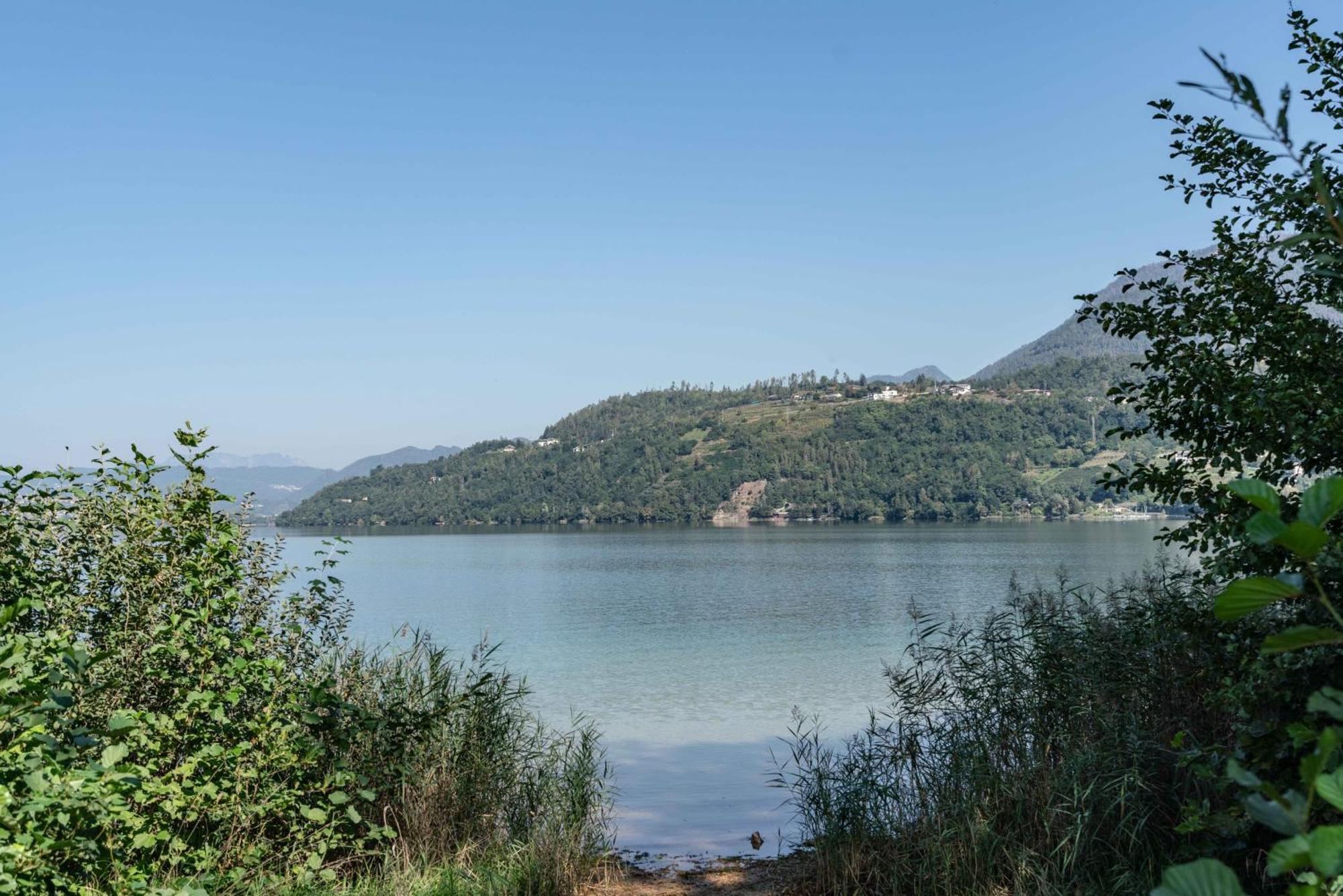 La Gemma Sul Lago Кальчераника-аль-Лаго Экстерьер фото